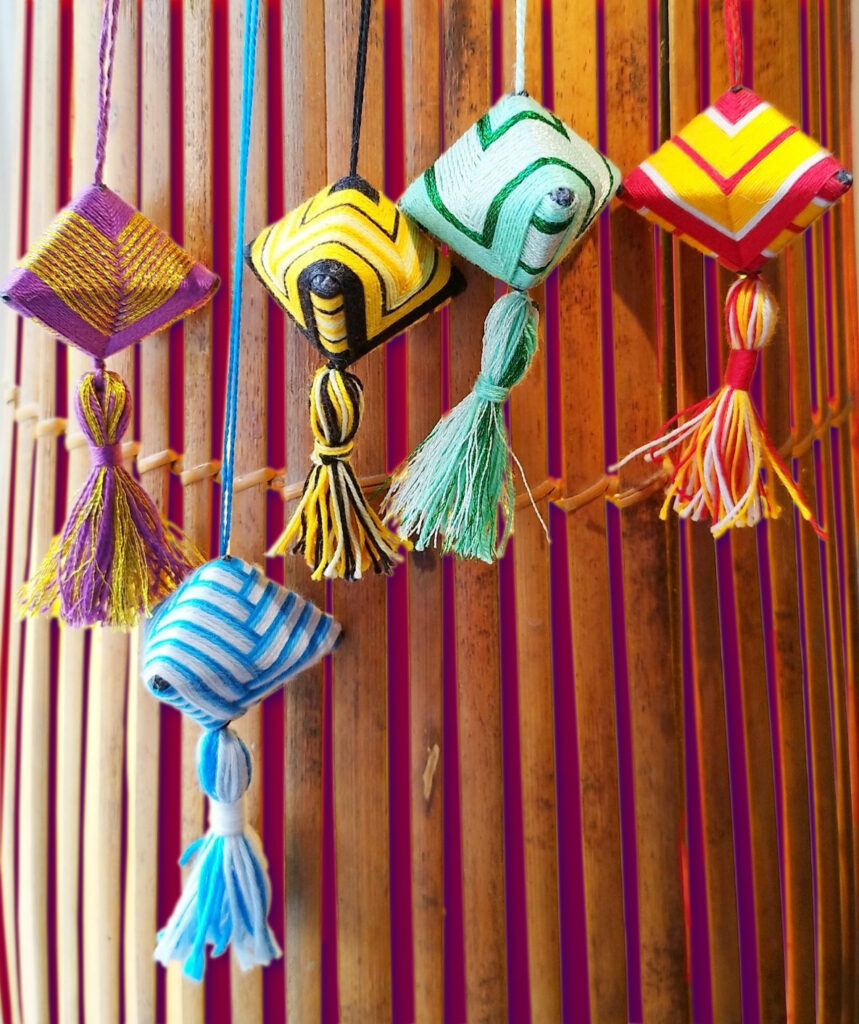 Réalisations d'Âme et Liens pour le salon Bien-être et Bien-vivre au Kiasma de Castelnau-le-Lez. Berlingots